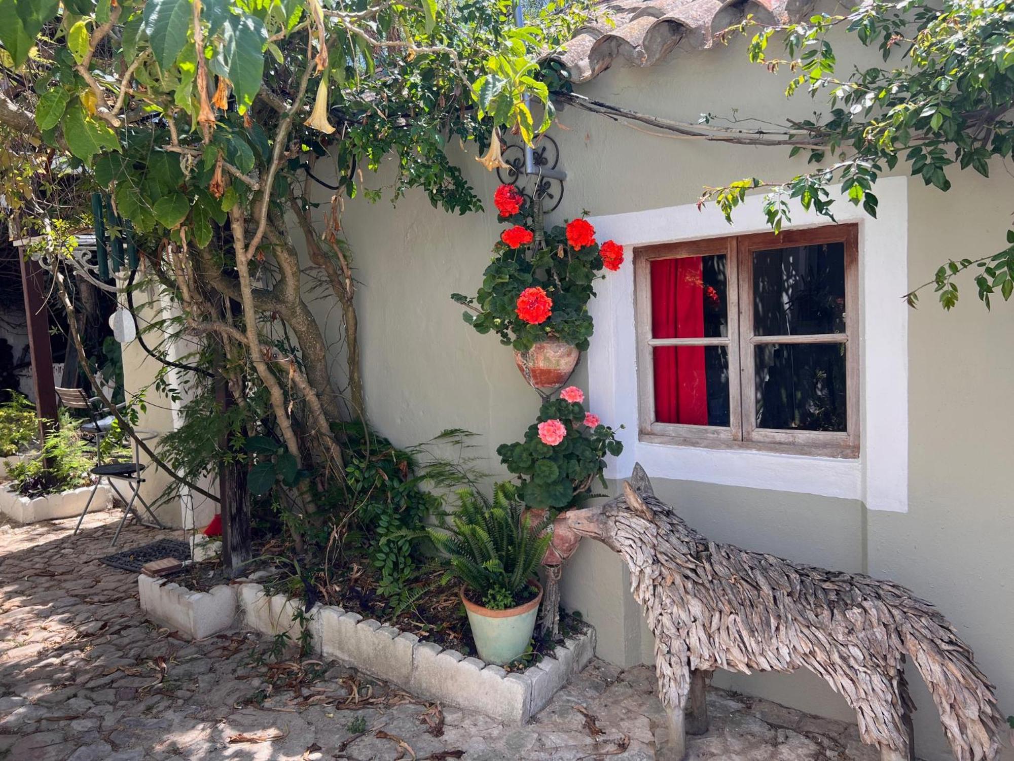 Casa Stardust & Cottages Quelfes Extérieur photo